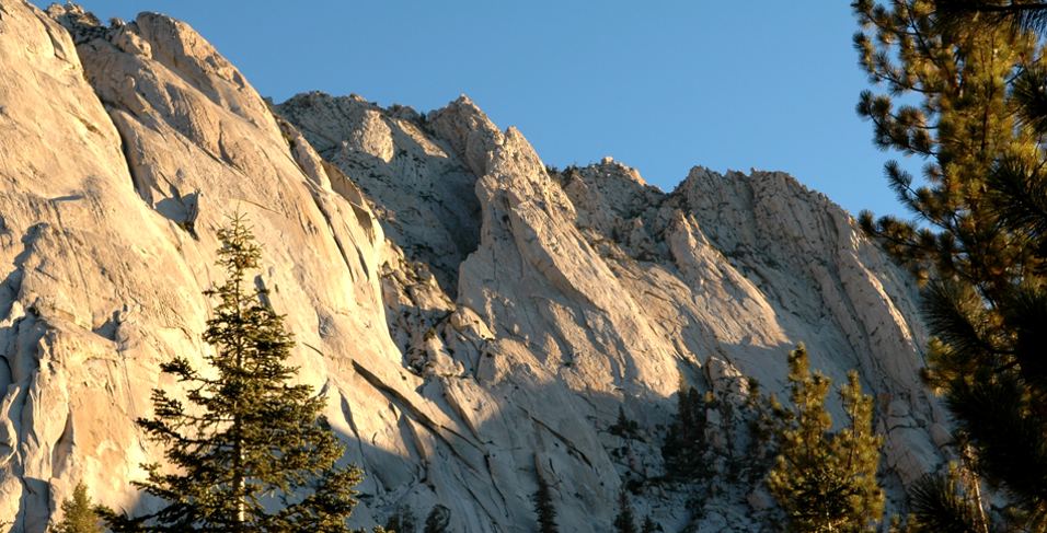 Sierra Granite Walls